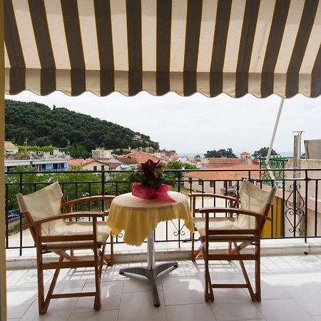 Maya Appartamento Parga Esterno foto
